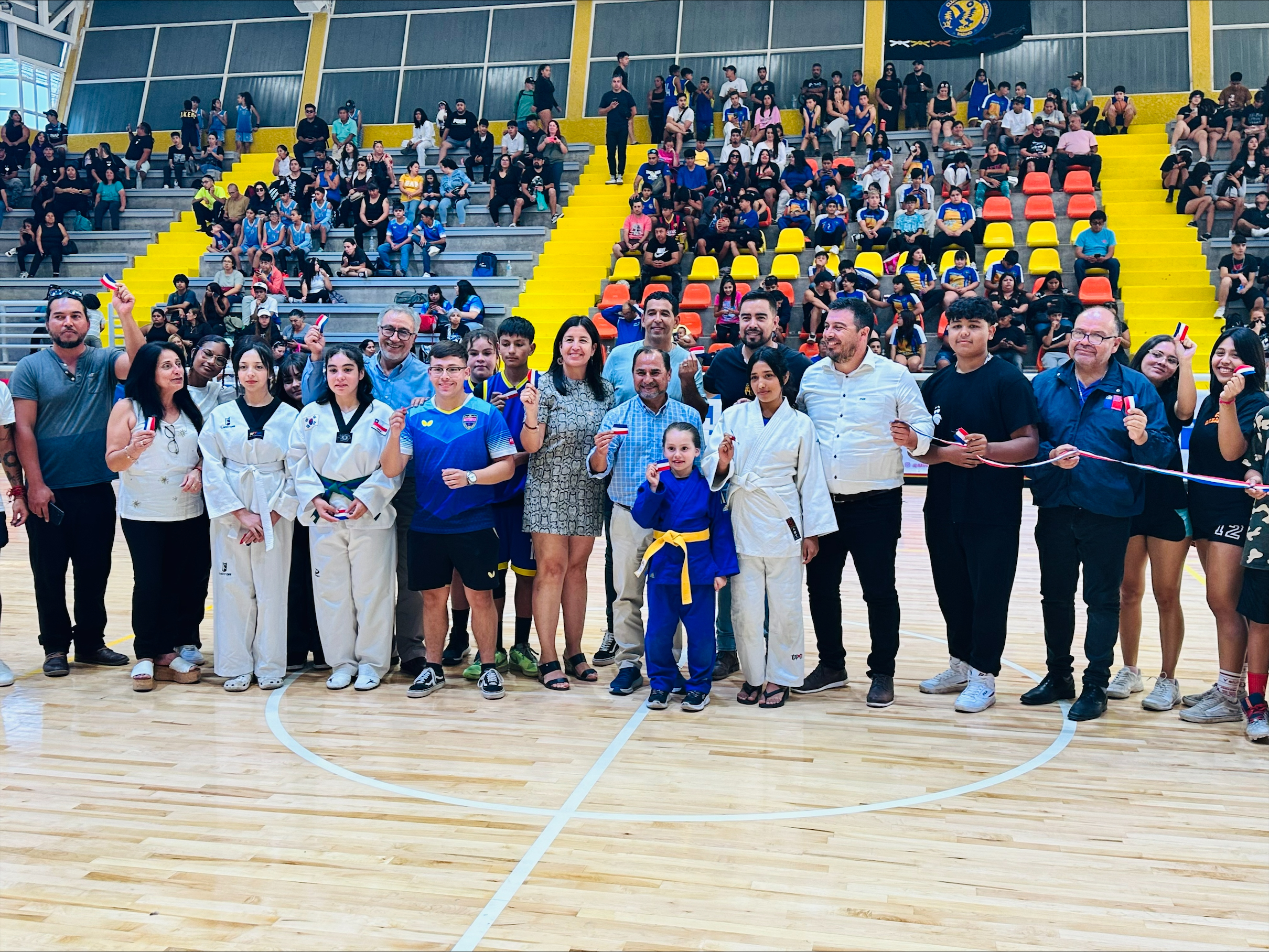 Mindep mejoró Polideportivo de La Pampa en Alto Hospicio