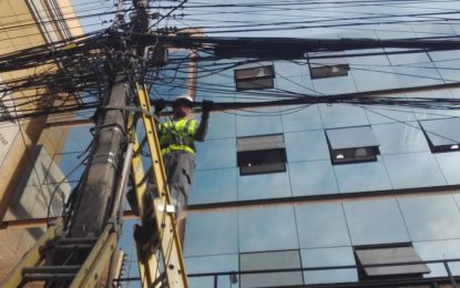 Tránsito en calle Tarapacá entre Ramírez y Obispo Labbé será cortado este miércoles por la mañana debido a obras de retiro de cable en desuso