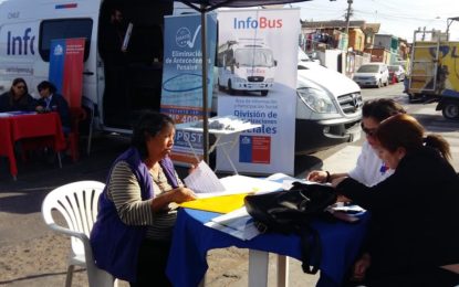 Infobus de Segegob llega a Tarapacá para informar y atender a la ciudadanía