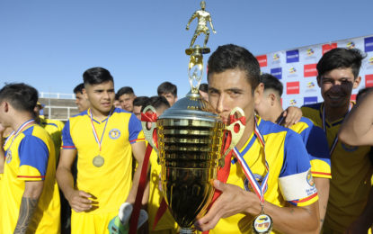 Municipal Alto Hospicio alzó la copa como líder del Torneo Piloto de Tercera División Zona Norte