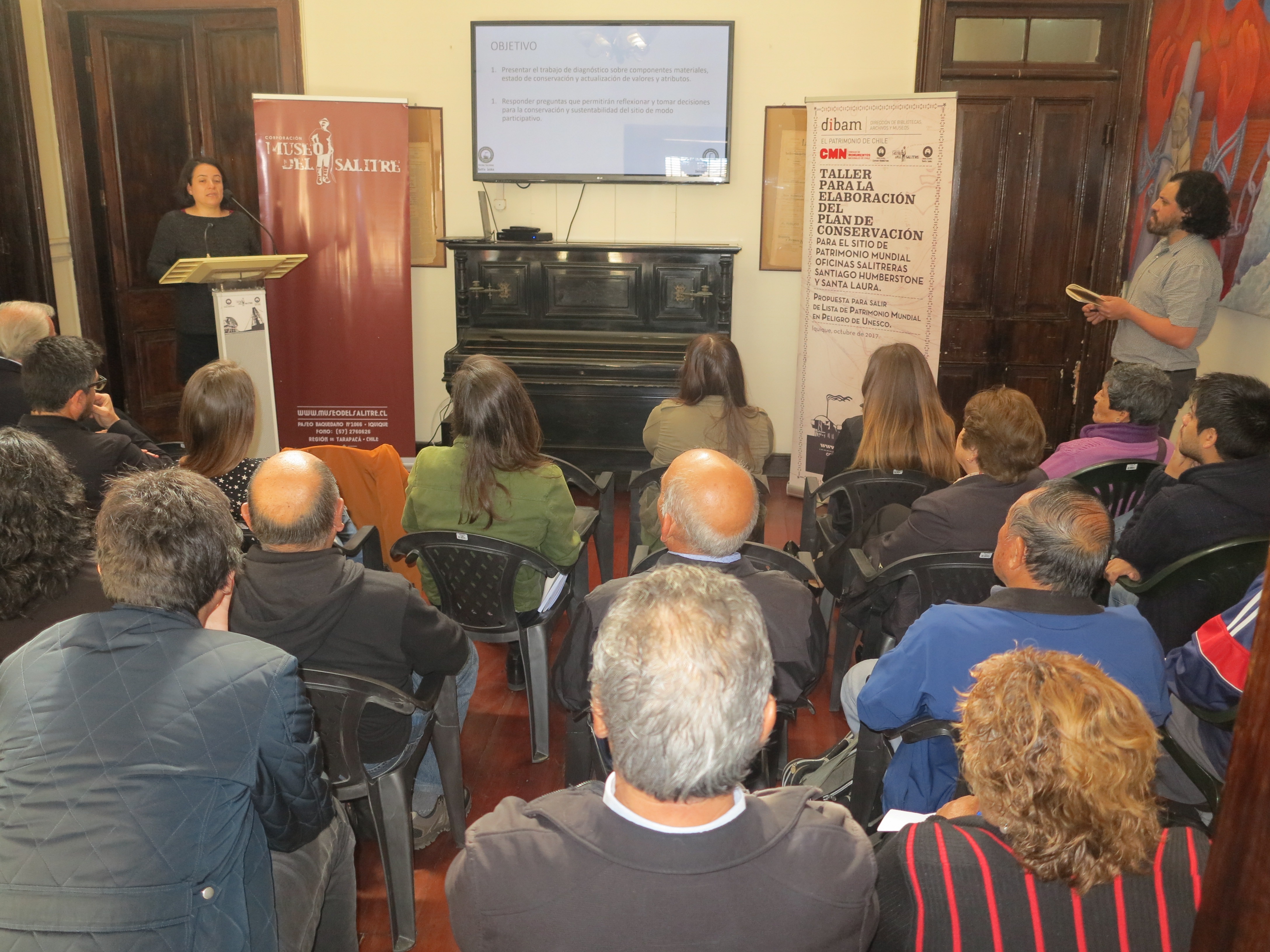 TALLER DE CONSERVACIÓN PARA LAS SALITRERAS HUMBERSTONE Y SANTA LAURA, SUMÓ PARTICIPACIÓN DE PAMPINOS Y EXPERTOS EN PATRIMONIO