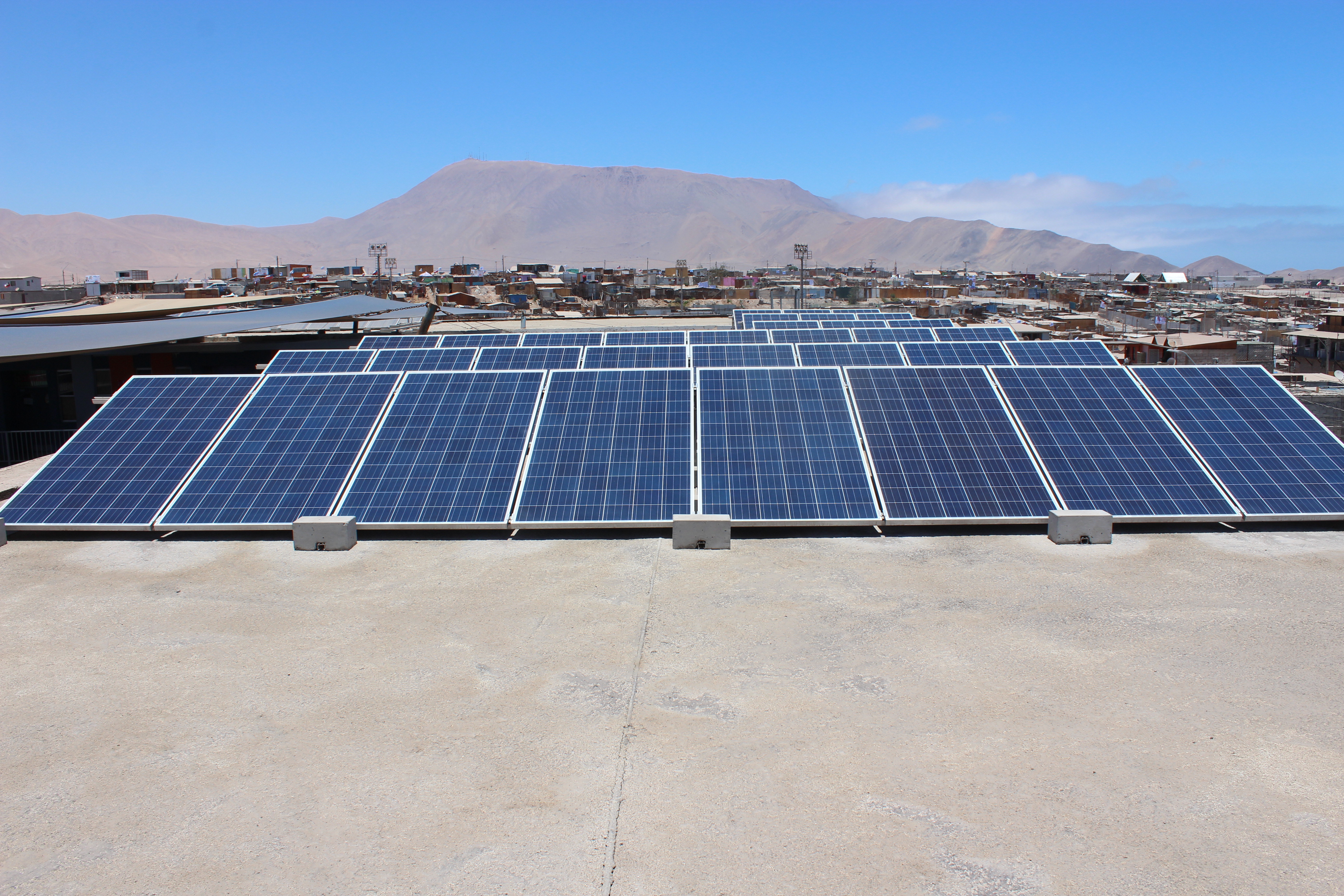 Energía inaugura el Techo Solar número 100 de Chile