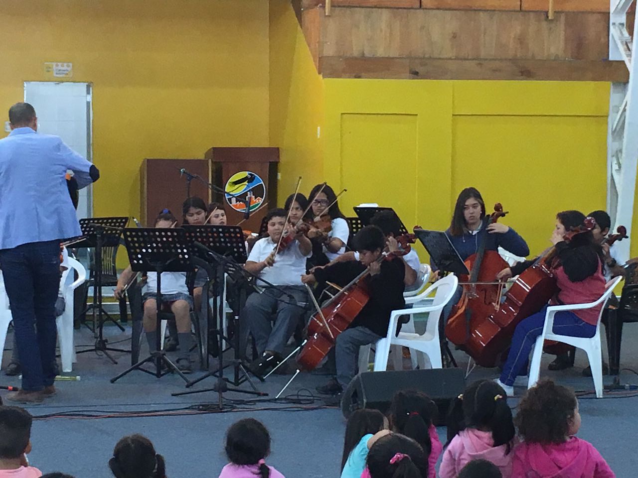 Orquesta de Cuerdas del Colegio Simón Bolívar realiza diversos conciertos en la región