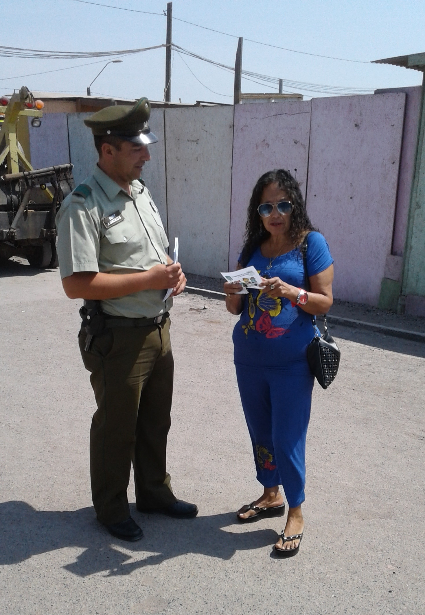 CARABINEROS ENTREGA CONSEJOS PARA PREVENIR ROBOS EN LUGARES HABITADOS