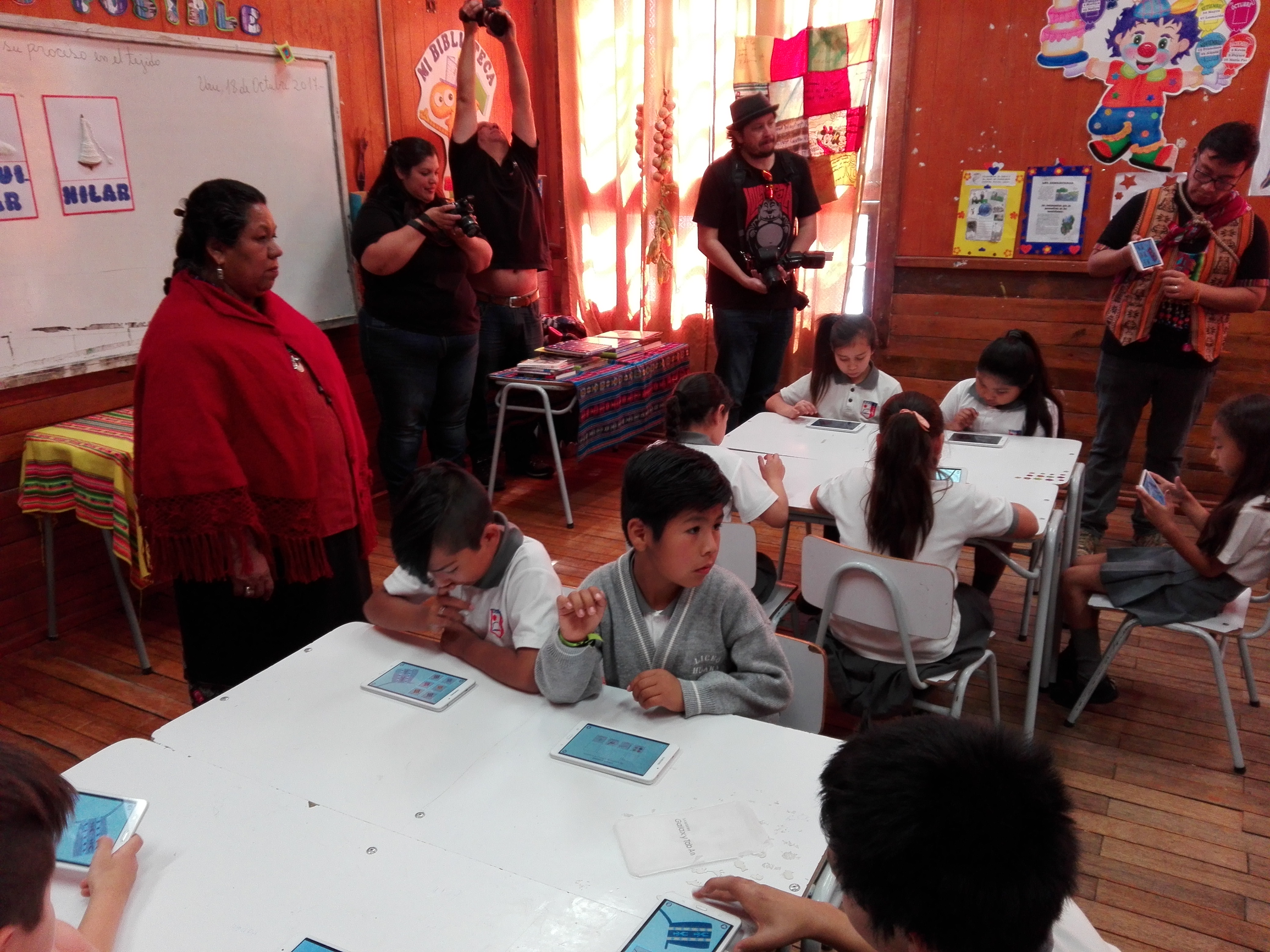 Através de tablets más de 250 estudiantes de Tarapacá  recibieron clases de aymara