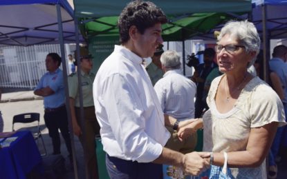 Autoridades dialogaron con vecinos y vecinas en sector del Agro    Estreno en terreno  del gabinete regional