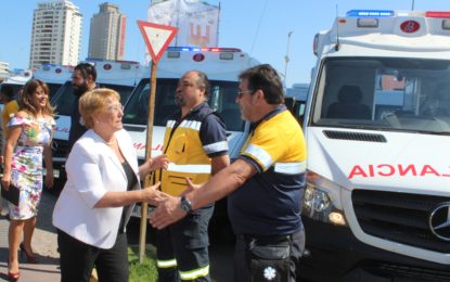 PRESIDENTA BACHELET ENTREGA MODERNAS AMBULANCIAS PARA SALUD MUNICIPAL DE IQUIQUE