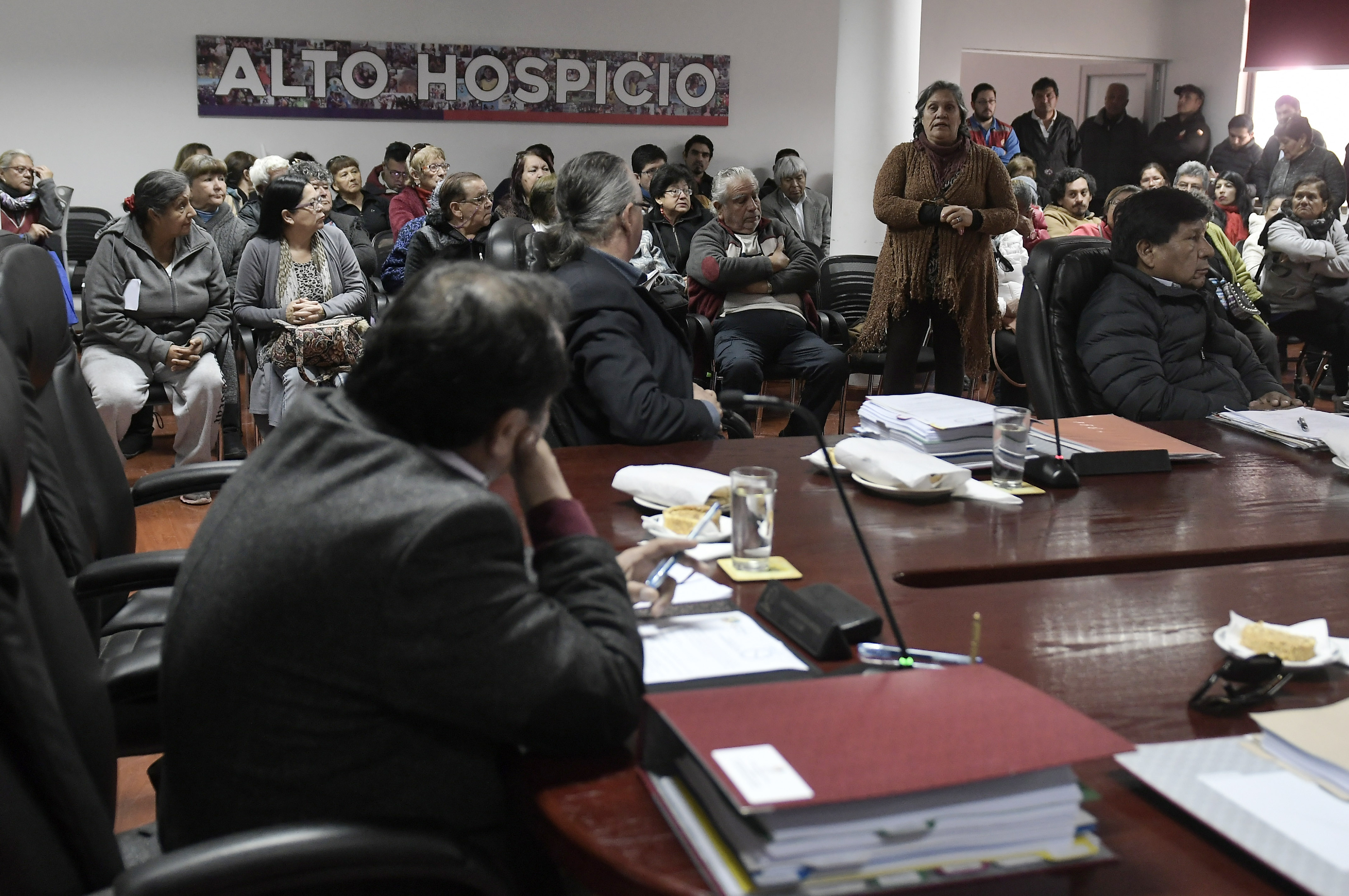 Municipalidad de Alto Hospicio adquirirá dos buses y un taxi bus para la comunidad