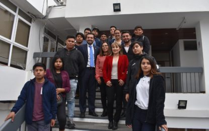 Jóvenes líderes de Tarapacá dialogaron con Subsecretario de Servicios Sociales en Desayuno Público INJUV