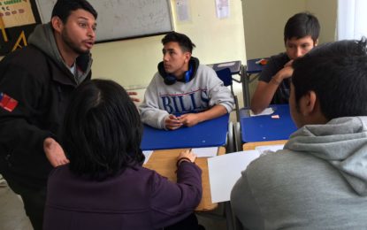 INJUV asesora a jóvenes de Iquique en formulación de proyectos para mejorar sus establecimientos educacionales   