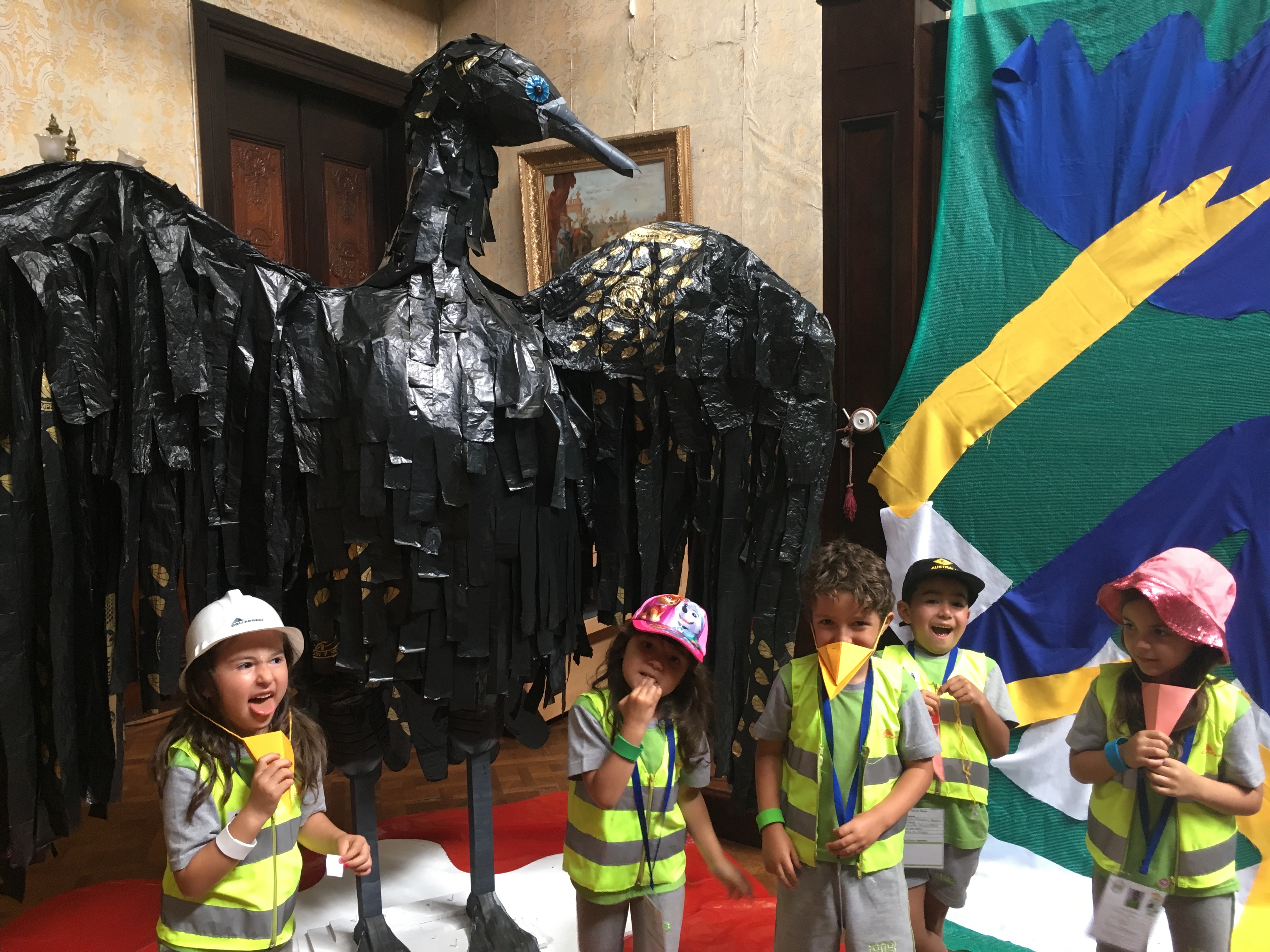 Más de 800 personas visitaron la exposición sobre las aves de Tarapacá   