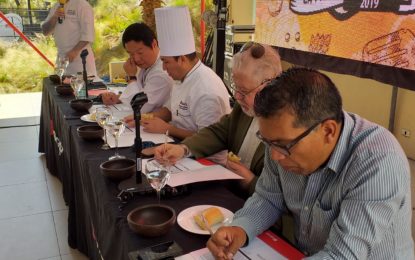 Usuarios de Fosis Tarapacá participaron de concurso a la Mejor Empanada 2019   