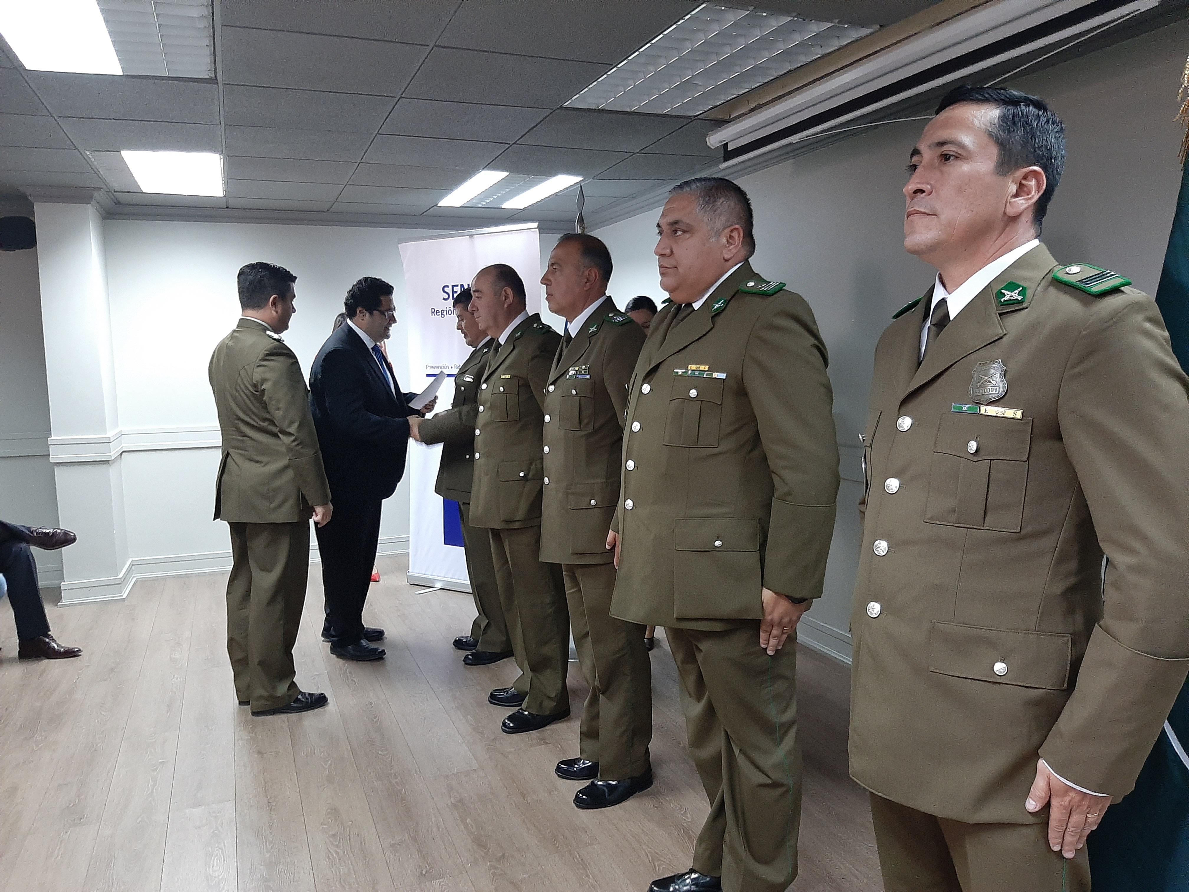 Certifican a  Carabineros en prevención de drogas