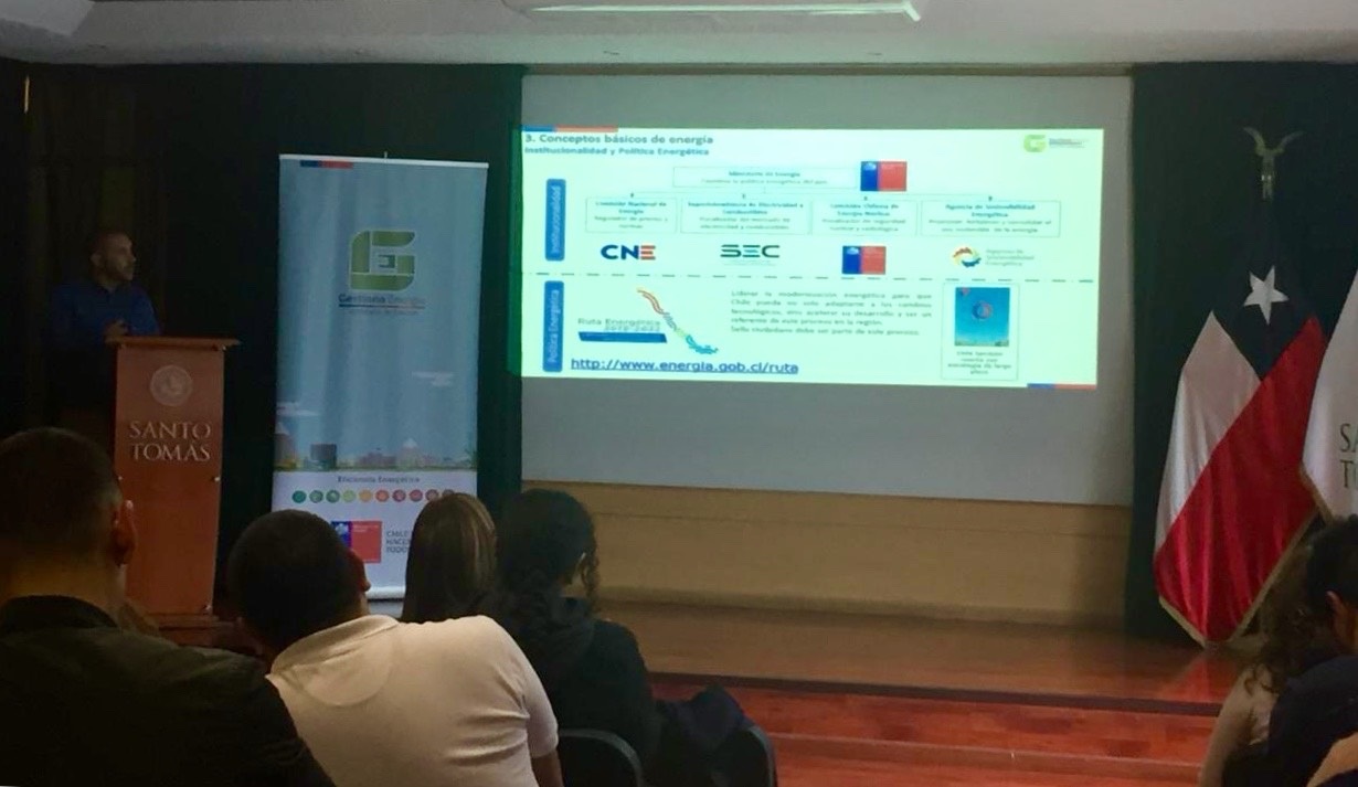 Profesionales de los sectores públicos se capacitan como Gestores Energéticos