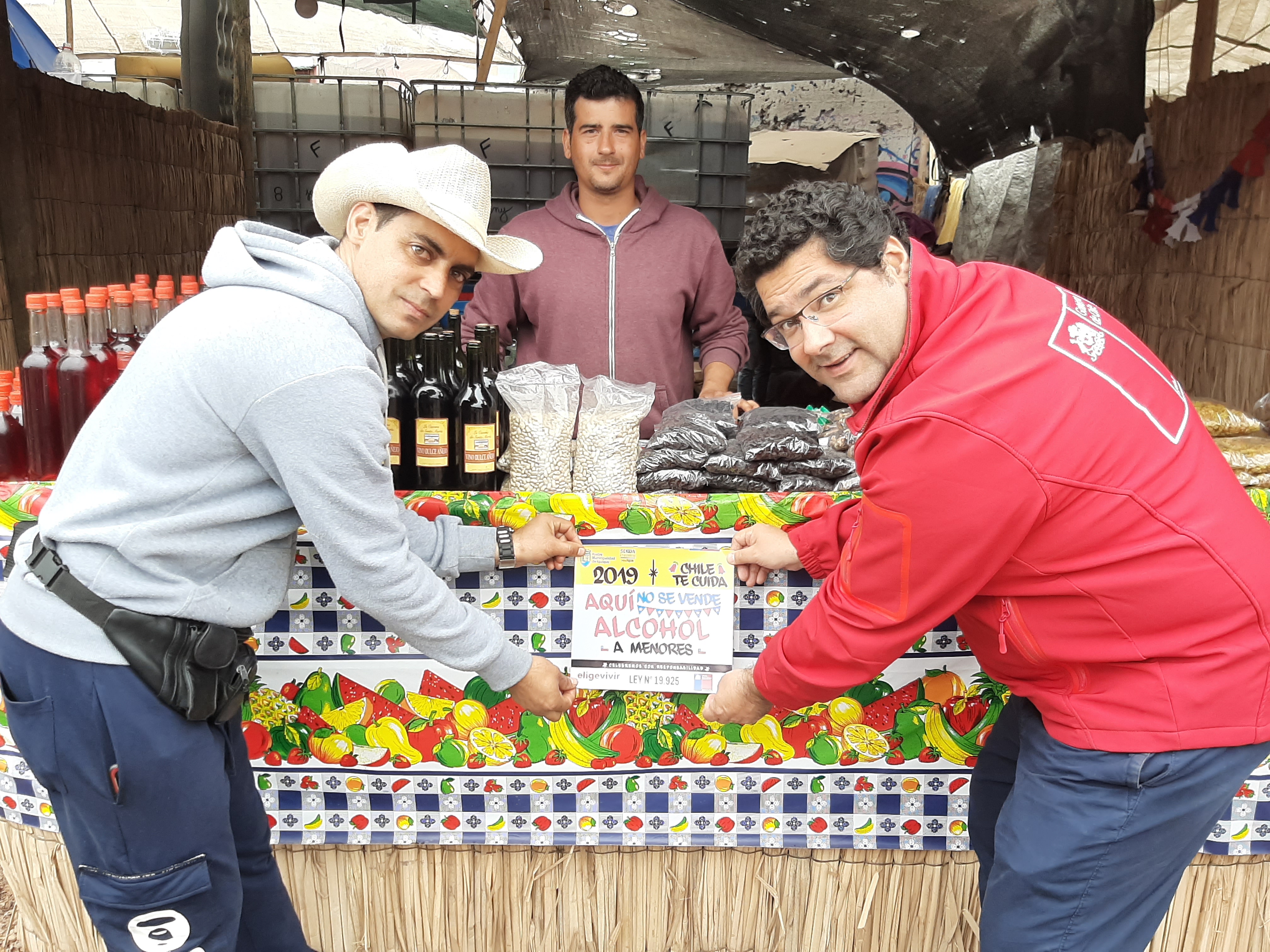 Chicheros y ramaderos se comprometen a no vender alcohol a menores de edad en Fiestas Patrias