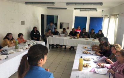 Dirigentes vecinales de Alto Hospicio participan en  talleres de prevención del consumo de alcohol y otras drogas