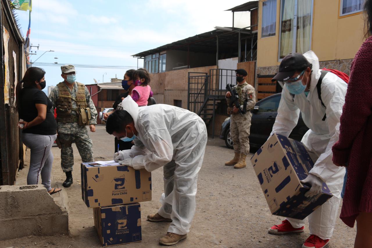 MUNICIPALIDAD DE IQUIQUE CONCLUYE ANTES DEL PLAZO ESTIPULADO ENTREGA DE CAJAS DE MERCADERÍA DEL PLAN “ALIMENTOS PARA CHILE”