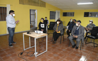 COMISION DE DEPORTES DEL CORE TARAPACA SE REUNIO EN TERRENO, CON DIRECTIVA DE LOS VIEJOS CRACKS, PARA ANALIZAR PROYECTO DE PRE-DISEÑO DE LA REMODELACION DEL COMPLEJO DEPORTIVO “HERNAN VILLANUEVA”