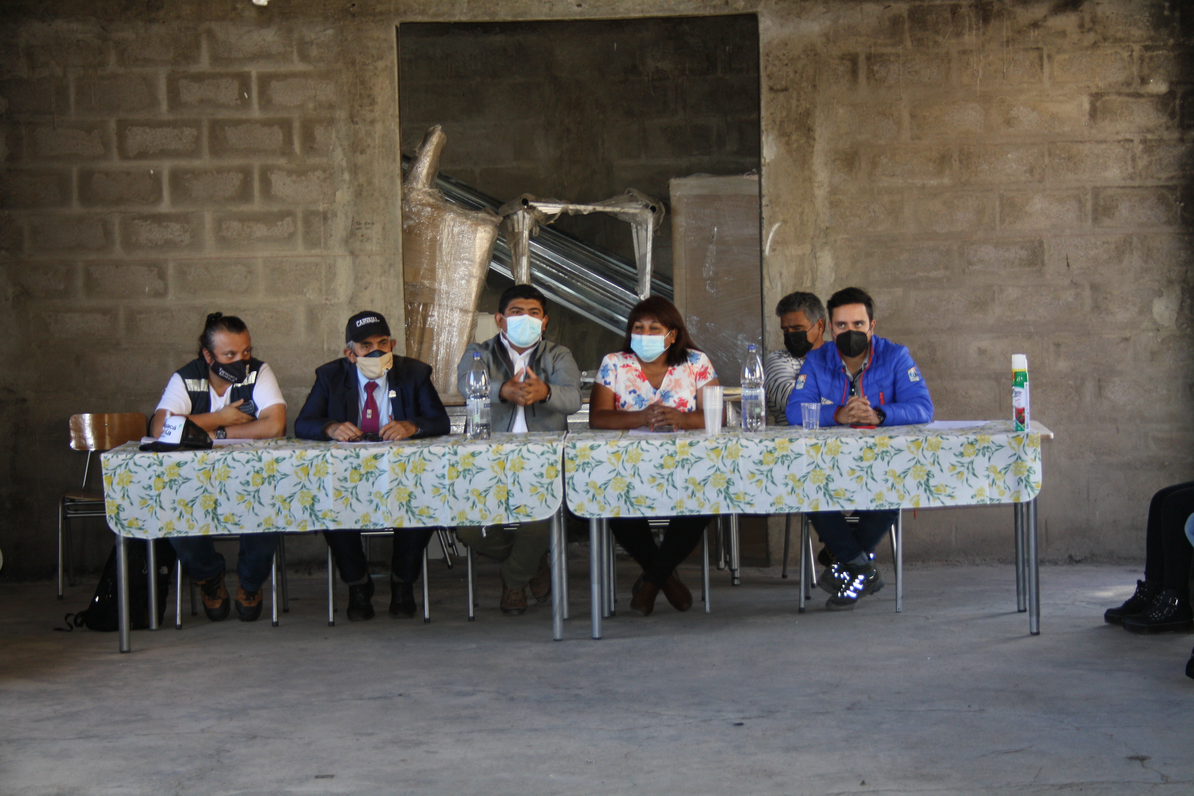 CORES SESIONARON EN LAONZANA, PARA BUSCAR JUNTO A VECINOS Y AUTORIDADES, SOLUCIONES A LOS PROBLEMAS DE CONECTIVIDAD VIAL, Y DE DEMORA EN EL INICIO DE LAS OBRAS DE RECONSTRUCCION DE LA SEDE SOCIAL, DE LA PLAZA, Y DE LA CAPILLA DEL POBLADO