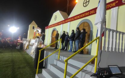 Gran número de devotos da inicio a la celebración de San Lorenzo en Alto Hospicio