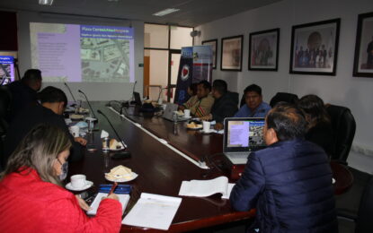 COMISION DE REGIMEN INTERNO DEL CORE DE TARAPACA, SESIONO EN TERRENO, EN LA MUNICIPALIDAD DE ALTO HOSPICIO, PARA CONOCER PROYECTOS, PLANES Y PROGRAMAS DE DESARROLLO PARA ESA COMUNA