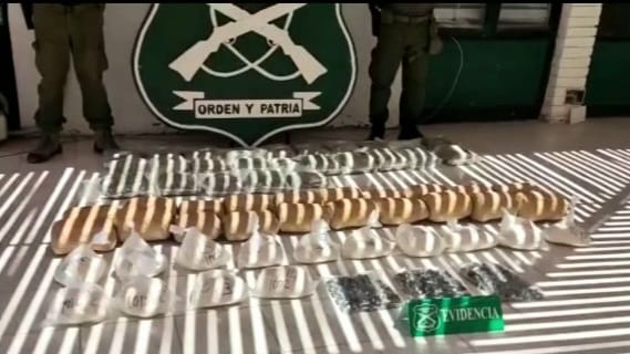 CARABINEROS DEL RETÉN CAMIÑA DECOMISARON MÁS DE 63 KILOS DE DROGAS EN LA PAMPA