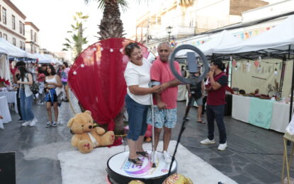 IQUIQUEÑOS Y VISITANTES CELEBRARON SAN VALENTÍN EN  “BOULEVARD DEL AMOR Y LA AMISTAD”