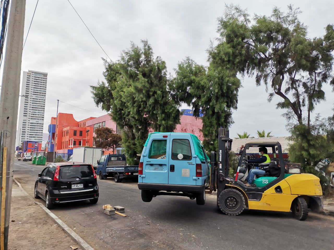 MUNICIPALIDAD DE IQUIQUE REMATARÁ 59 VEHÍCULOS EN ESTADO DE ABANDONO