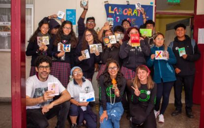 Estudiantes participan en Festival “Hilando letras desde la pampa al mar” del Mineduc