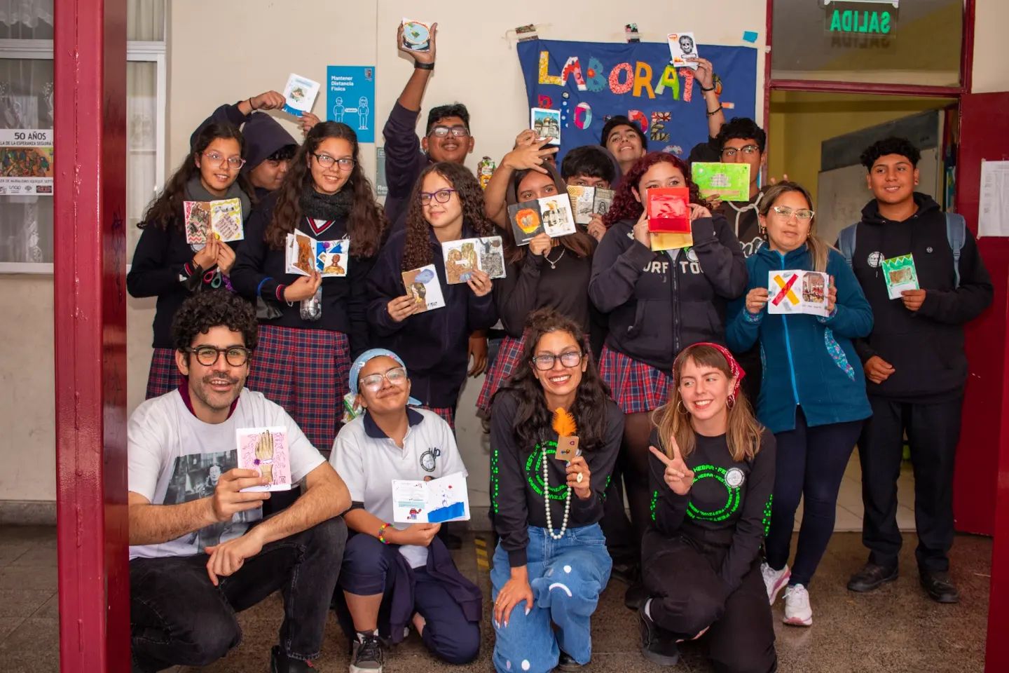 Estudiantes participan en Festival “Hilando letras desde la pampa al mar” del Mineduc