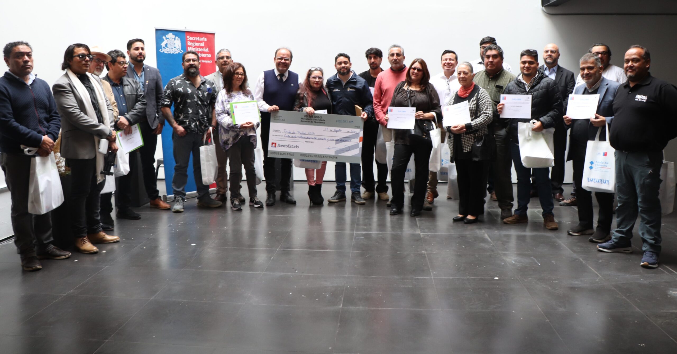 Fondo de Medios premió proyectos ganadores en Tarapacá