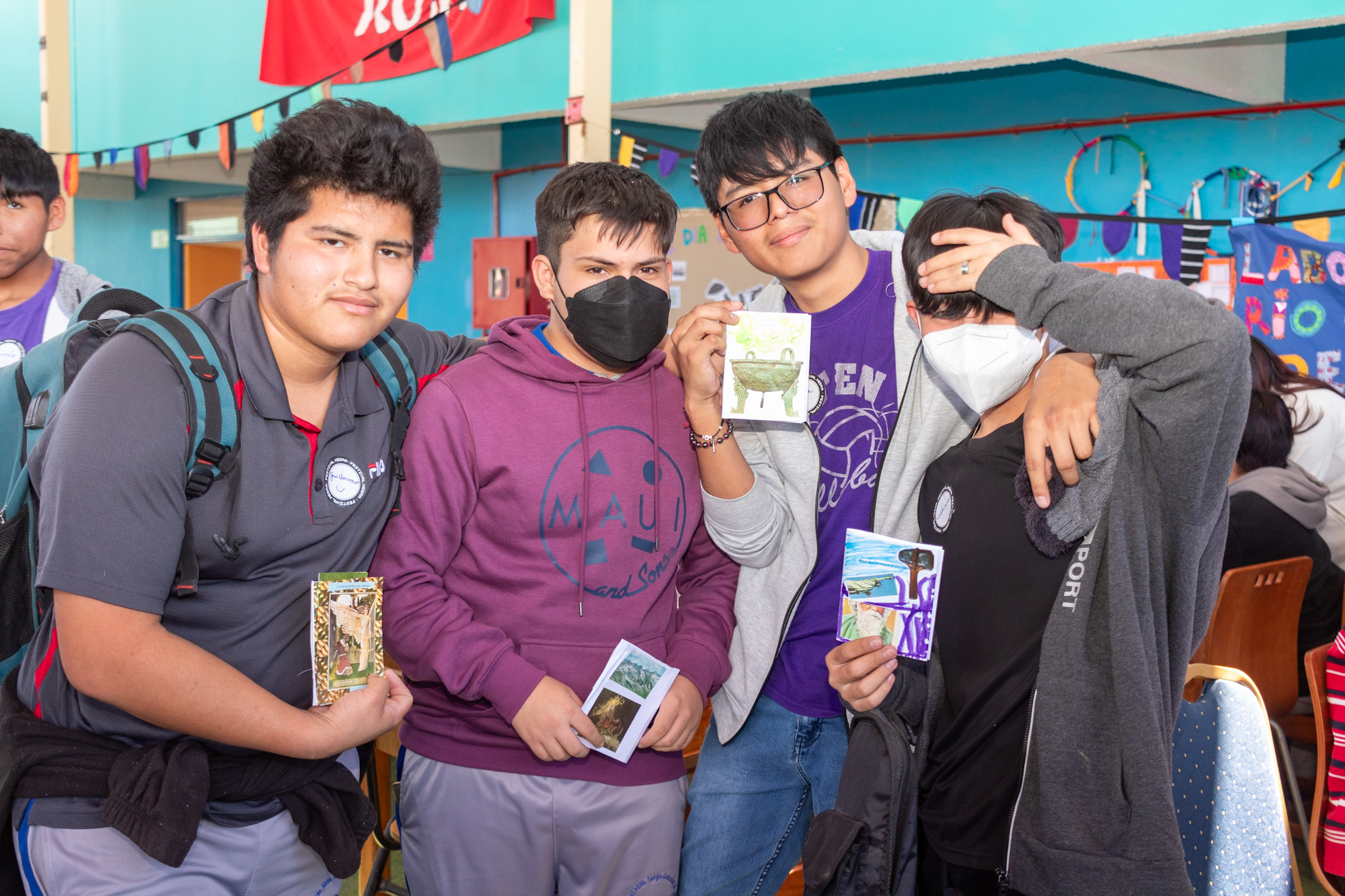 Más de 300 estudiantes de Pozo Almonte participan en talleres de lectura, escritura y comunicación