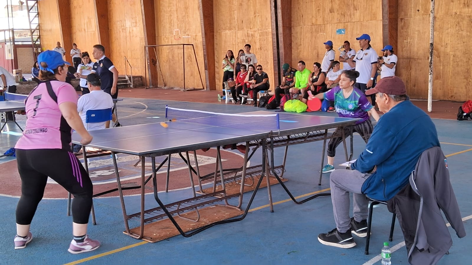 Funcionarios Mineduc participaron en fiesta deportiva