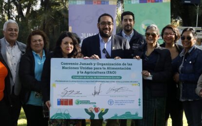 Gobierno y FAO firman convenio para la creación de la “Ley de Alimentación Escolar en Chile” 