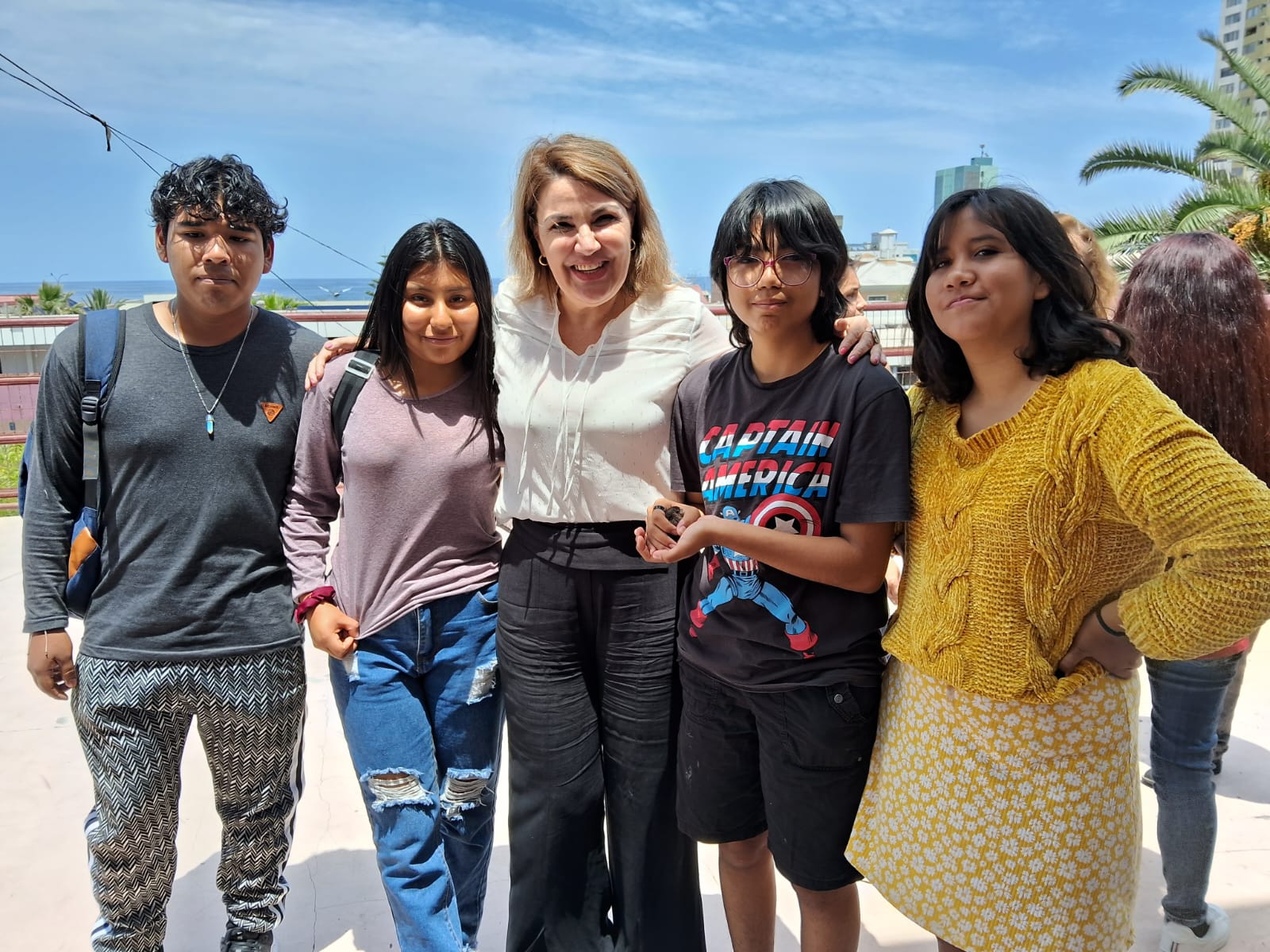 Estudiantes fortalecen aprendizaje del inglés en campamento Mineduc