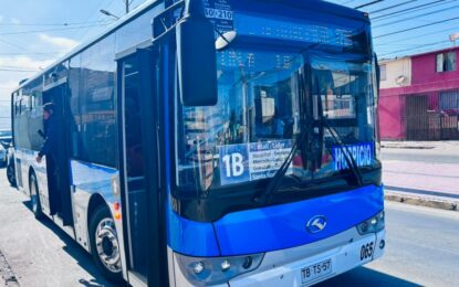 UN MES ANTES DE LO COMPROMETIDO: 22 BUSES RED QUE LLEGARON A TARAPACÁ YA ESTÁN OPERANDO 