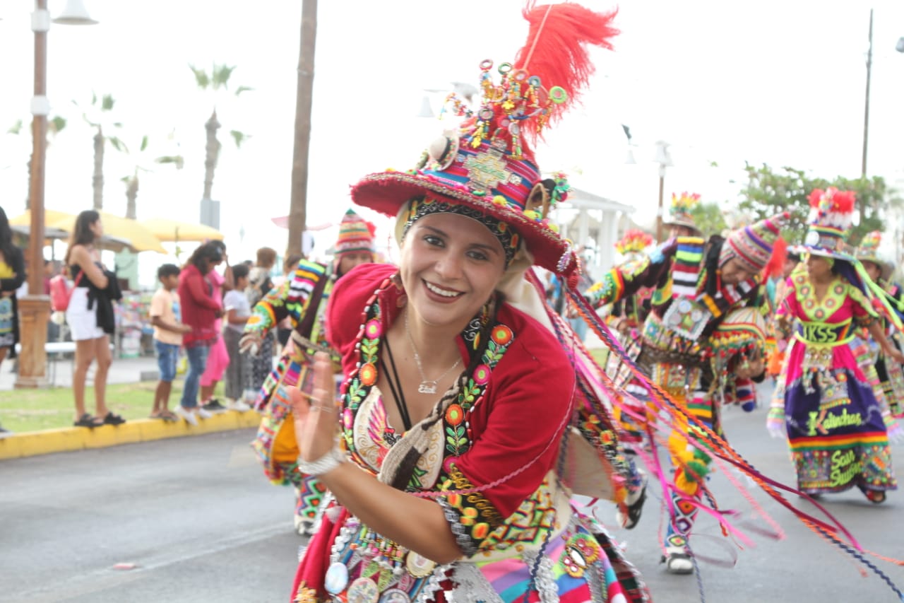 MUNICIPALIDAD DE IQUIQUE INVITA A DISFRUTAR DEL  XV CARNAVAL DE LA INTEGRACIÓN “JALLALLA FESTEJAÑANI”