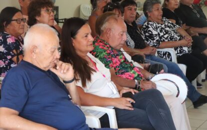 Adultos mayores de La Tirana Conmemoran el Dia de la Eficiencia Energética