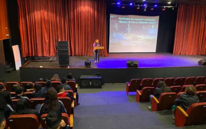 Concurso de lumínica invita a estudiantes de Tarapacá a imaginar el vuelo nocturno de las aves