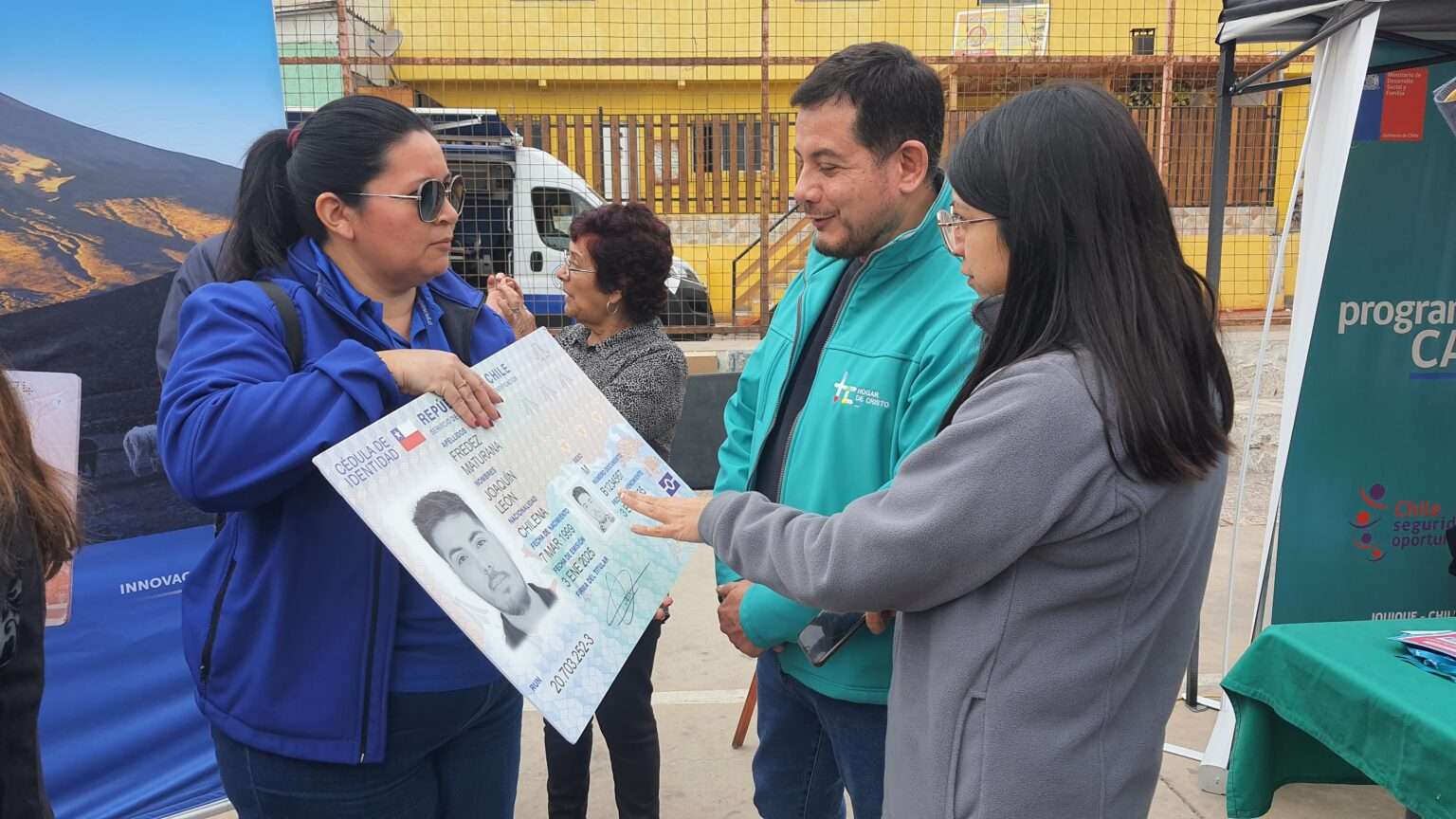 Autoridades presentaron nuevos documentos de identidad y viaje