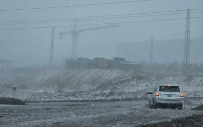 Reportan caída de nieve en faena minera al interior de la Región de Tarapacá