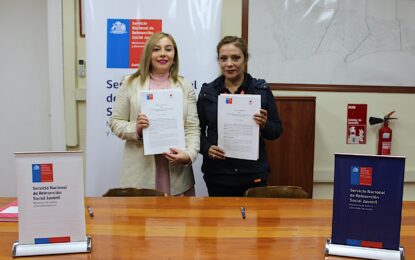 SRJ Tarapacá y Cruz Roja firman convenio para apoyar a jóvenes en mediación penal