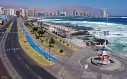 Suspenden reversibilidad en Avenida Arturo Prat de Iquique por Fiestas Patrias