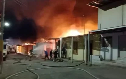 Incendio afectó seis viviendas en el poblado de Tarapacá