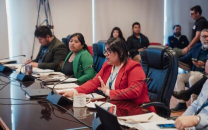 Aprueban recursos para adquirir 10 minibuses de transporte escolar