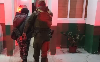Detienen a hombre que conducía vehículo con encargo por robo en Iquique