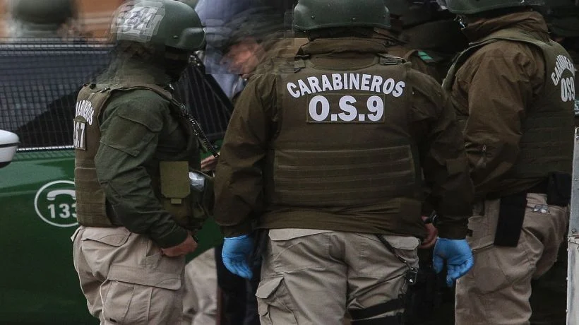 Sujetos encapuchados ingresaron a faena minera en zona fronteriza de Tarapacá y dispararon contra trabajadores y funcionarios policiales