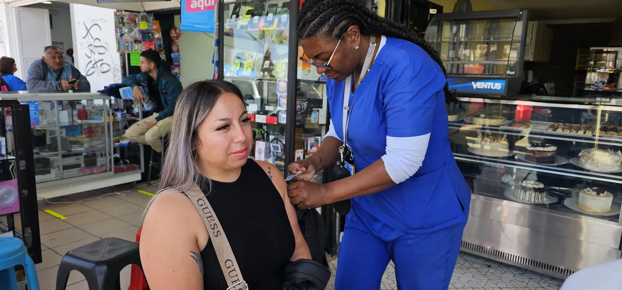 Salud Municipal de Alto Hospicio llama a vacunarse contra la influenza ante la proximidad de la fiesta de la tirana