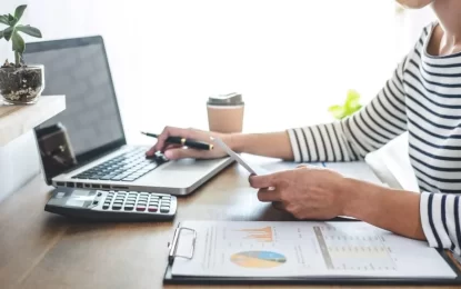 SERNAC E INJUV LANZAN CURSO GRATUITO DE EDUCACIÓN FINANCIERA PARA JÓVENES