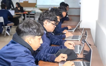 El nuevo lenguaje de la era digital: más de 100 estudiantes del SLEP Iquique se certificarán en Python